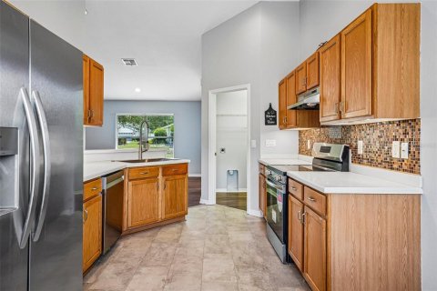 House in Spring Hill, Florida 2 bedrooms, 139.35 sq.m. № 2321125 - photo 14