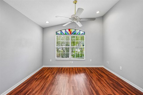 House in Spring Hill, Florida 2 bedrooms, 139.35 sq.m. № 2321125 - photo 16