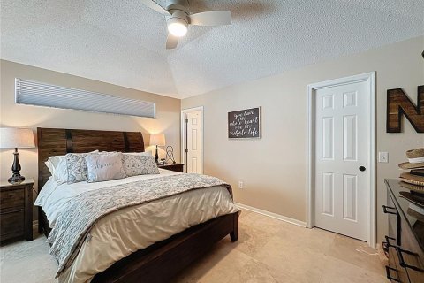 House in Haines City, Florida 4 bedrooms, 143.63 sq.m. № 1856369 - photo 26
