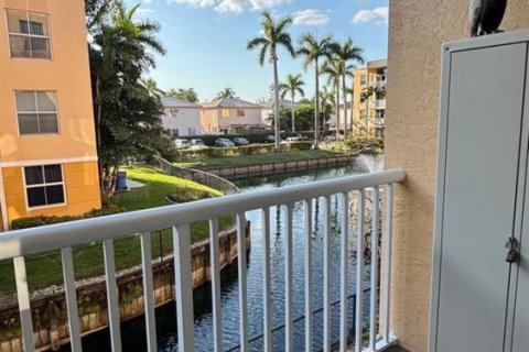 Copropriété à louer à Dania Beach, Floride: 2 chambres, 94.95 m2 № 2181672 - photo 13