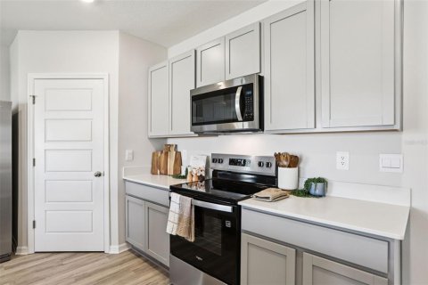Casa en venta en Lakeland, Florida, 4 dormitorios, 169.83 m2 № 2197826 - foto 5