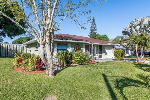 Villa ou maison à vendre à Cocoa, Floride: 2 chambres, 86.96 m2 № 1872832 - photo 19