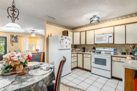 Villa ou maison à vendre à Cocoa, Floride: 2 chambres, 86.96 m2 № 1872832 - photo 9