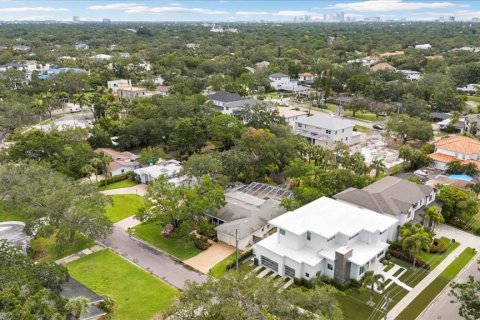 Casa en venta en Tampa, Florida, 4 dormitorios, 348.85 m2 № 1791856 - foto 29