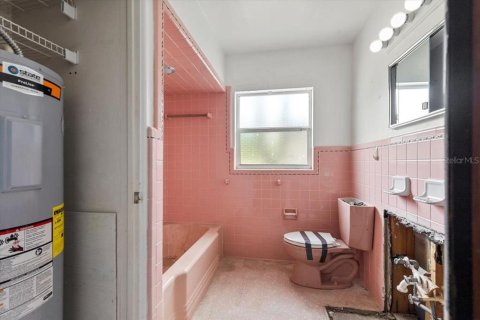 Casa en venta en Tampa, Florida, 4 dormitorios, 348.85 m2 № 1791856 - foto 24