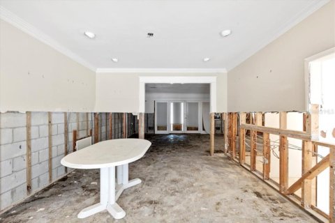 Casa en venta en Tampa, Florida, 4 dormitorios, 348.85 m2 № 1791856 - foto 12