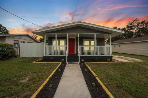 Casa en venta en Eagle Lake, Florida, 2 dormitorios, 80.27 m2 № 1903844 - foto 1