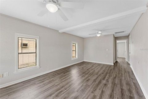 Casa en venta en Eagle Lake, Florida, 2 dormitorios, 80.27 m2 № 1903844 - foto 8