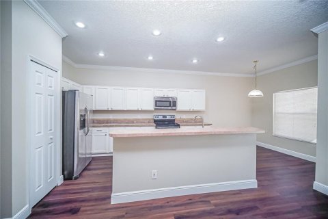 Villa ou maison à louer à Orlando, Floride: 4 chambres, 240.43 m2 № 2167649 - photo 7