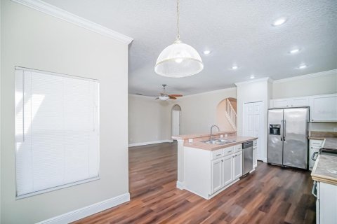 Villa ou maison à louer à Orlando, Floride: 4 chambres, 240.43 m2 № 2167649 - photo 9