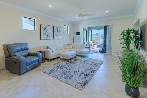 Villa ou maison à vendre à Port St. Lucie, Floride: 3 chambres, 182.46 m2 № 2087549 - photo 17