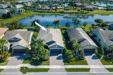 Villa ou maison à Port St. Lucie, Floride 3 chambres, 182.46 m2 № 2087549
