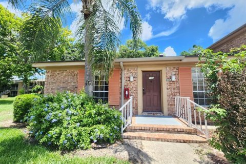 Condo à Maitland, Floride, 3 chambres  № 2371844