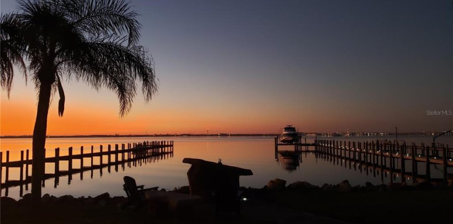 Terrain à Punta Gorda, Floride № 2225281