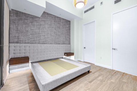 Condominio en venta en Miami, Florida, 3 dormitorios, 155.98 m2 № 1928346 - foto 10