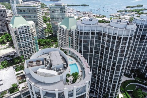 Condominio en venta en Miami, Florida, 3 dormitorios, 155.98 m2 № 1928346 - foto 28