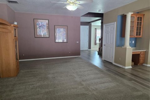 Villa ou maison à vendre à New Port Richey, Floride: 5 chambres, 335.19 m2 № 2433217 - photo 7