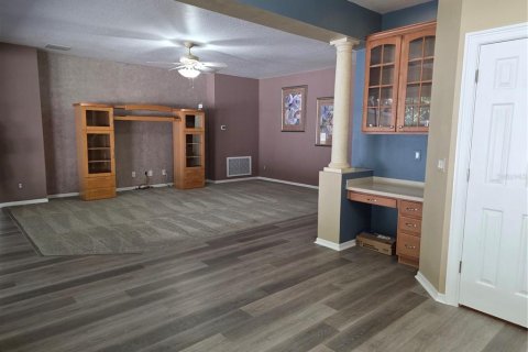 Villa ou maison à vendre à New Port Richey, Floride: 5 chambres, 335.19 m2 № 2433217 - photo 6