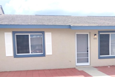 Condo in Winter Haven, Florida, 2 bedrooms  № 1841814 - photo 2
