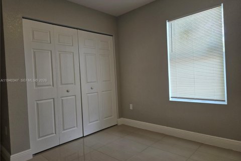 Снять в аренду виллу или дом в Майами, Флорида 3 спальни, 220.18м2, № 1998275 - фото 22