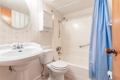 Condominio en venta en Port Charlotte, Florida, 2 dormitorios, 89.65 m2 № 1688413 - foto 15