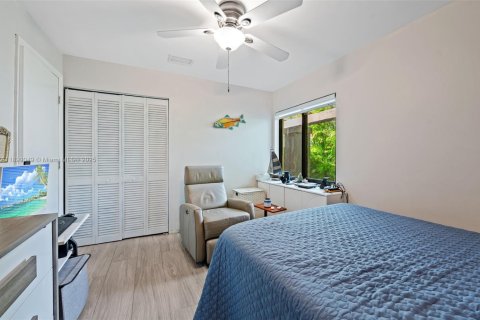 Villa ou maison à vendre à Miami, Floride: 3 chambres, 139.82 m2 № 1954052 - photo 16