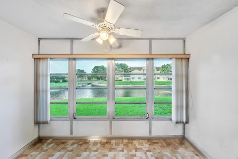 Copropriété à vendre à Tamarac, Floride: 2 chambres, 99.41 m2 № 2182807 - photo 11