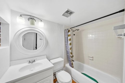 Copropriété à vendre à Tamarac, Floride: 2 chambres, 99.41 m2 № 2182807 - photo 15