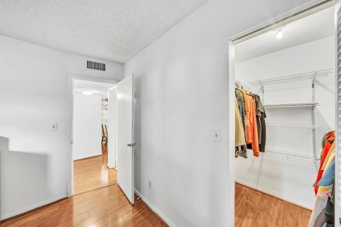 Copropriété à vendre à Tamarac, Floride: 2 chambres, 99.41 m2 № 2182807 - photo 16