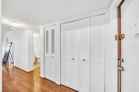 Copropriété à vendre à Tamarac, Floride: 2 chambres, 99.41 m2 № 2182807 - photo 19