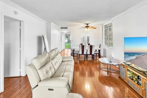 Copropriété à vendre à Tamarac, Floride: 2 chambres, 99.41 m2 № 2182807 - photo 8