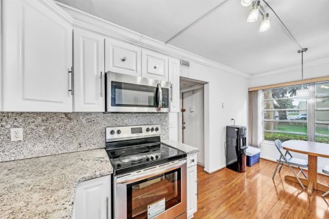 Copropriété à vendre à Tamarac, Floride: 2 chambres, 99.41 m2 № 2182807 - photo 20