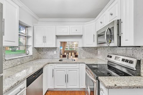 Copropriété à vendre à Tamarac, Floride: 2 chambres, 99.41 m2 № 2182807 - photo 26