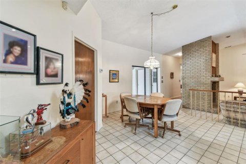 House in Largo, Florida 3 bedrooms, 252.42 sq.m. № 1795020 - photo 29