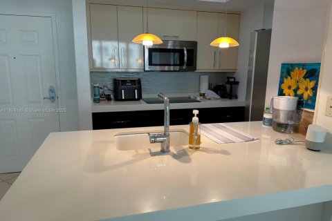 Copropriété à vendre à Miami, Floride: 1 chambre, 73.58 m2 № 1947778 - photo 9