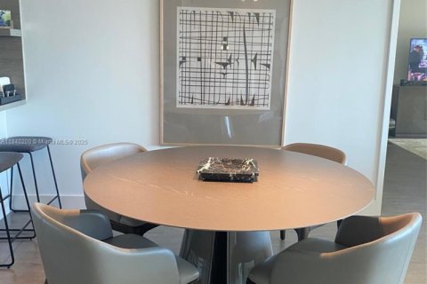 Купить кондоминиум в Санни-Айлс-Бич, Флорида 3 спальни, 144.28м2, № 1957729 - фото 10