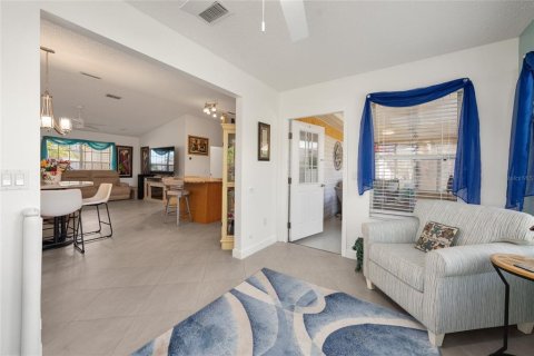Villa ou maison à vendre à The Villages, Floride: 3 chambres, 141.86 m2 № 2214333 - photo 18