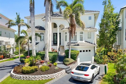 Villa ou maison à vendre à Bradenton, Floride: 3 chambres, 303.51 m2 № 1910825 - photo 1