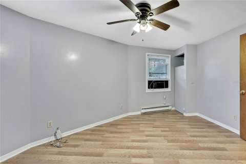 House in Hudson, Florida 2 bedrooms, 86.4 sq.m. № 2122310 - photo 17