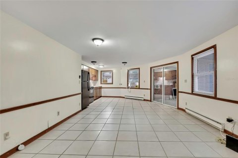 House in Hudson, Florida 2 bedrooms, 86.4 sq.m. № 2122310 - photo 5
