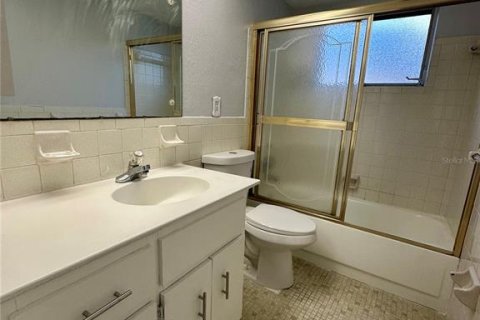 Casa en venta en Port Richey, Florida, 2 dormitorios, 114.08 m2 № 1743228 - foto 13