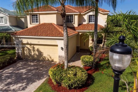 Casa en alquiler en Weston, Florida, 4 dormitorios, 193.05 m2 № 2076386 - foto 2