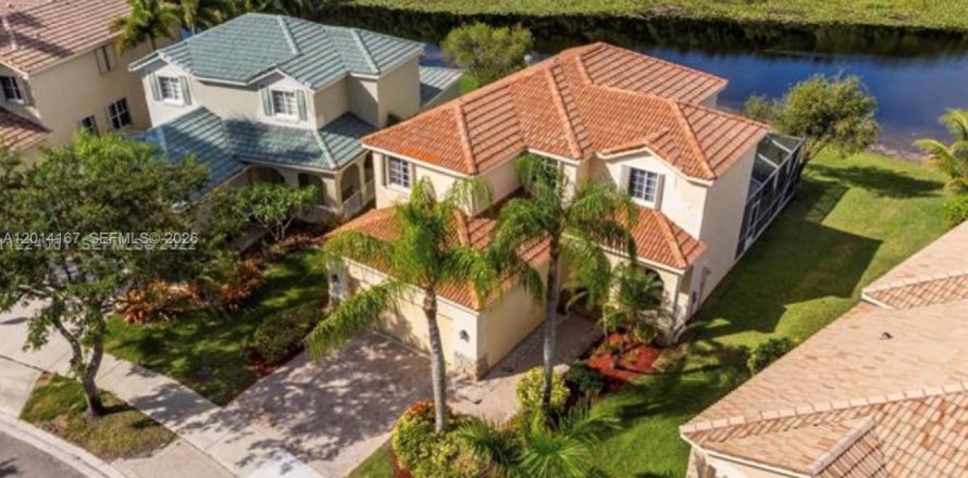 Casa en Weston, Florida 4 dormitorios, 193.05 m2 № 2076386