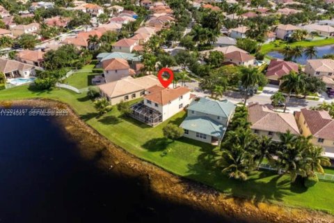 Casa en alquiler en Weston, Florida, 4 dormitorios, 193.05 m2 № 2076386 - foto 3