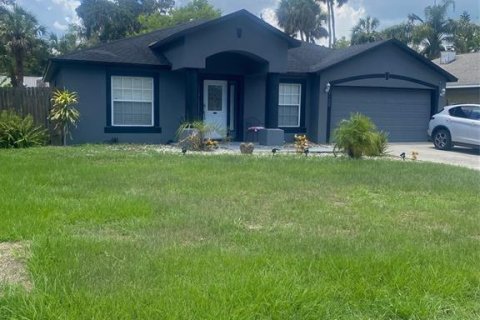Casa en venta en Edgewater, Florida, 3 dormitorios, 153.75 m2 № 1793799 - foto 1