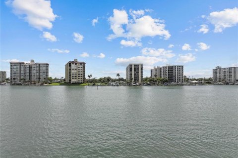 Copropriété à vendre à Clearwater, Floride: 4 chambres, 262.08 m2 № 2415184 - photo 20