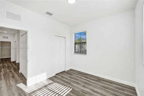 Adosado en alquiler en Davie, Florida, 4 dormitorios, 181.53 m2 № 1891866 - foto 21