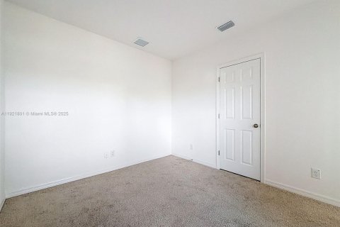 Casa en venta en Davenport, Florida, 4 dormitorios № 2061437 - foto 19