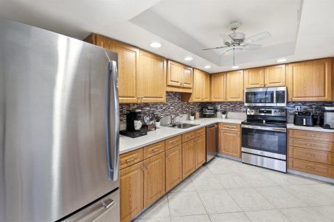 Condominio en venta en Palm Beach Gardens, Florida, 2 dormitorios, 119.57 m2 № 2177070 - foto 7