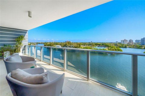 Купить кондоминиум в Форт-Лодердейл, Флорида 3 спальни, 225.01м2, № 1948194 - фото 2